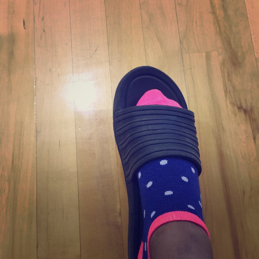I am selling some Walmart shoes